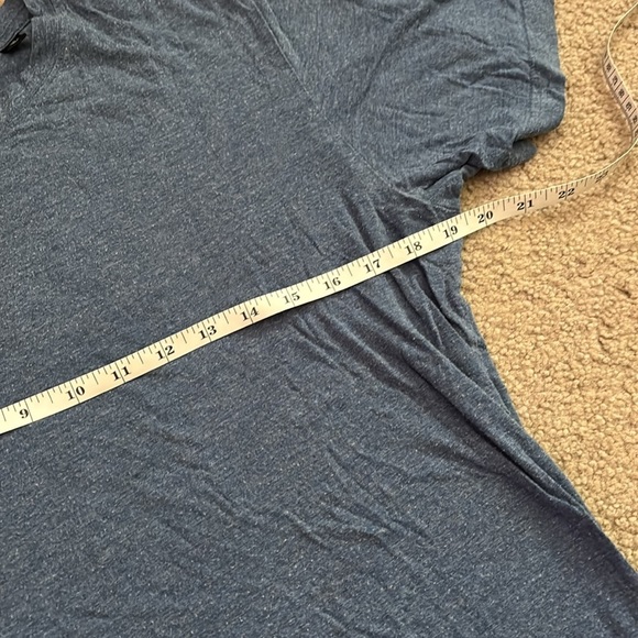 Travis Mathew Blue Short Sleeve Tee size medium - Picture 4 of 6